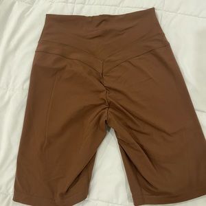 whitney simmons gymshark cycling shorts